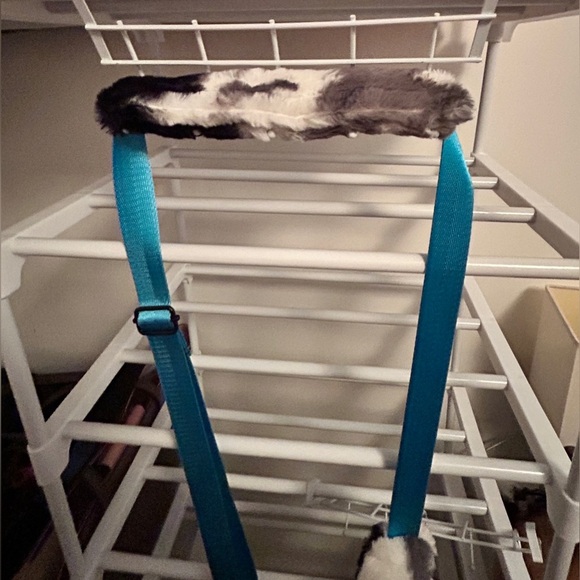 Minky Blue and cow print front Crossbody Bag for Women - Picture 2 of 6